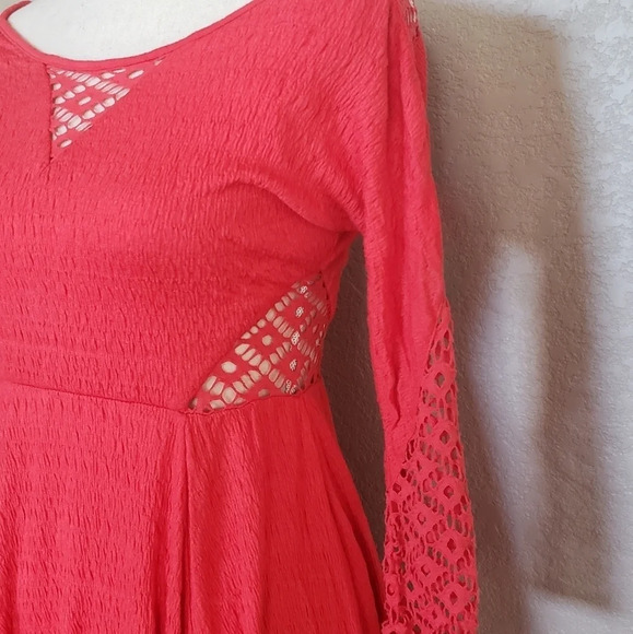 Free People eyelet sleeve dresd - Picture 5 of 7